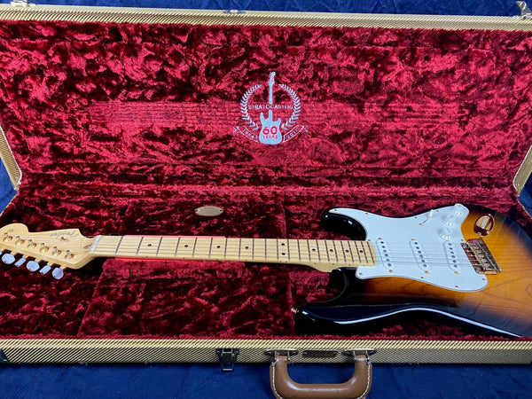 Fender American Stratocaster Commemorative 60th Anniversary with Case Pre-owned