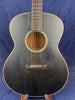 Auden Smokehouse Austin Spruce/Mahogany with Case Pre-owned