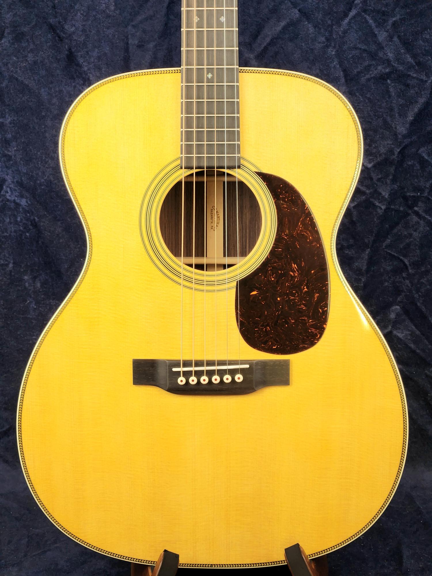 Martin 000-28 Standard Series Re-Imagined Auditorium Acoustic Guitar